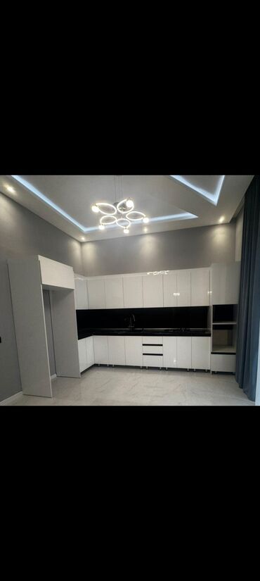 Qaçış trenajorları: Metbex mebeli satılır tezedi 800 azn mdf akril. Olcu 6 metr. Hun 2