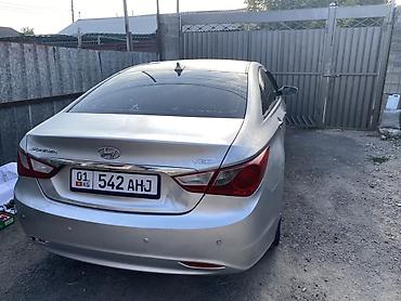 туманик соната: Hyundai Sonata: 2011 г., 2 л, Автомат, Газ, Седан — 2