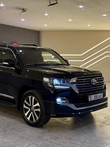 lend cruizer: Toyota Land Cruiser: 2017 г., 4.6 л, Автомат, Внедорожник — 5