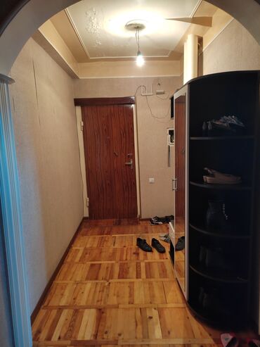 Köhnə tikili: Bakı, Əhmədli, 4 otaqlı, Köhnə tikili, m. Həzi Aslanov, 84 kv. m -da lalafo.az — 18 Köhnə tikili: Bakı, Əhmədli, 4 otaqlı, Köhnə tikili, m. Həzi Aslanov, 84 kv. m — 18