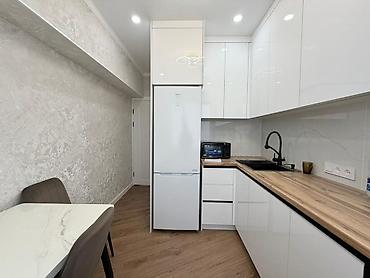 Долгосрочная аренда квартир: 4 комнаты — 4