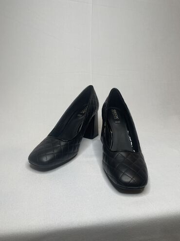 туфли бархатные: Туфли Geox, 37, цвет - Черный