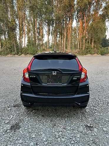 правое крыло фит: Honda Fit: 2017 г., 1.5 л, Механика, Бензин, Хэтчбэк — 5