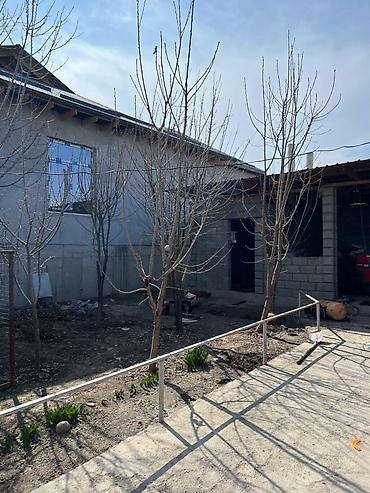 Продажа коттеджей и домов: ID008 📍Срочно продаётся кирпичный дом в районе Ак-Ордо2 🖋️площадь at lalafo.kg — 19 Продажа коттеджей и домов: ID008 📍Срочно продаётся кирпичный дом в районе Ак-Ордо2 🖋️площадь — 19