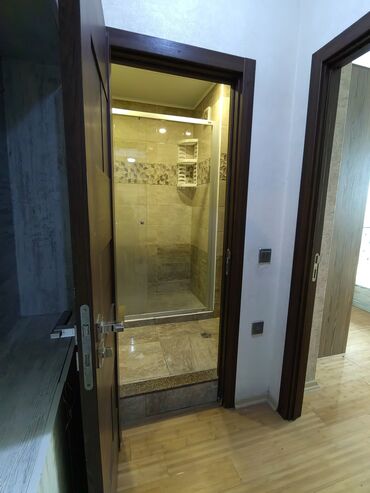 Yeni tikili: 2 otaqlı, Yeni tikili, 77 kv. m — 31