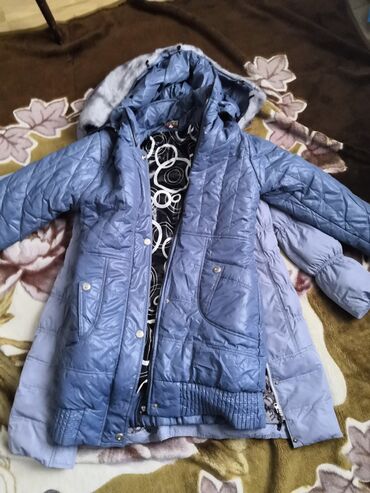 Детский мир: Продаю куртки вещи все состояние нового мужские женский подростковые