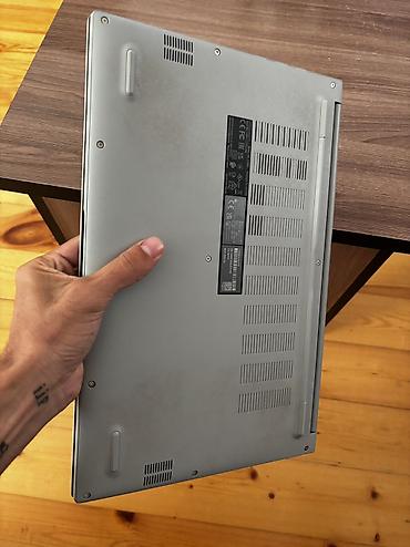 naviqator az: Yeni ASUS Vivobook, 15.6 ", Intel Core i3, 512 GB, Ödənişli çatdırılma — 5