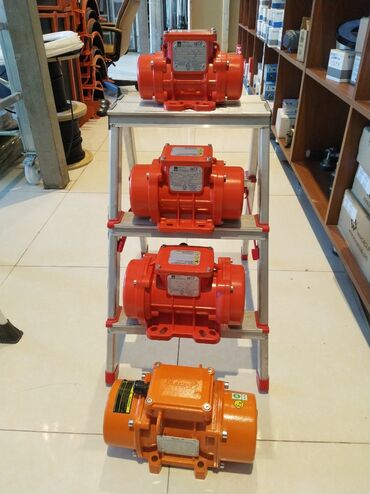 генератор на мерседес w210: Sənaye tipli elektrik vibrasiya mühərrikləri - Rəng: narıncı