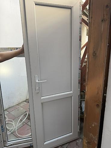 taxtalar: Məhsul: 2 ədəd qapı dəsti 1) Taxta şüşəli qapı - Material: təbii ağac — 4