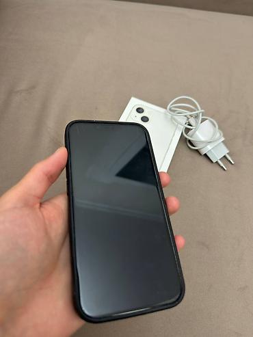 ipone: IPhone 13, Б/у, 128 ГБ, Белый, Зарядное устройство, Защитное стекло, Чехол, 89 % — 6