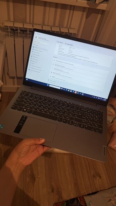 планшет в кредит без первоначального взноса: Ноутбук, Lenovo, 8 ГБ ОЭТ, Intel Pentium, 15.6 ", Колдонулган, Татаал эмес тапшырмалар үчүн, эс тутум SSD