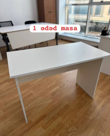 стол для руководителя: Ofis masası Yenidir 1 ay qabaq alınıb son qiymet 45 azn Ünvan