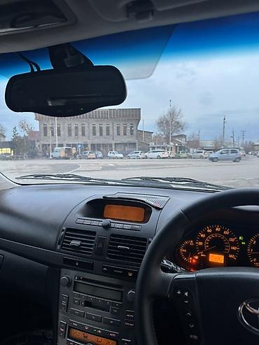 Toyota: Toyota Avensis: 2003 г., 2 л, Автомат, Бензин, Седан — 7