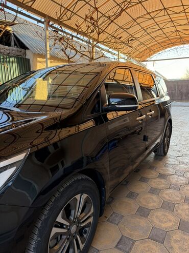 Kia: Kia Carnival: 2019 г., 2.2 л, Автомат, Дизель, Минивэн — 16