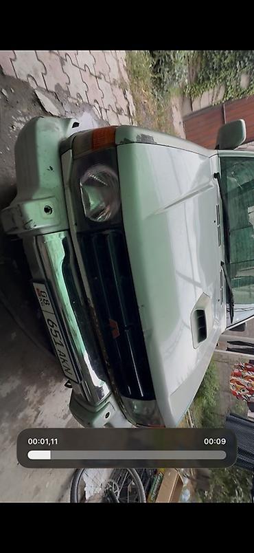 трёхдверный: Mitsubishi Pajero: 1994 г., 2.8 л, Механика, Дизель, Внедорожник — 8