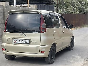 машину продаю: Toyota Funcargo: 2002 г., 1.3 л, Автомат, Бензин, Минивэн — 3