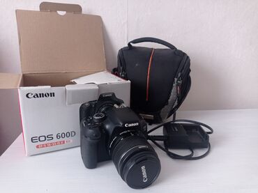 сумки для фотоаппарата canon: Canon D600, состояние хорошее, сумка потёртая но в остальном целая