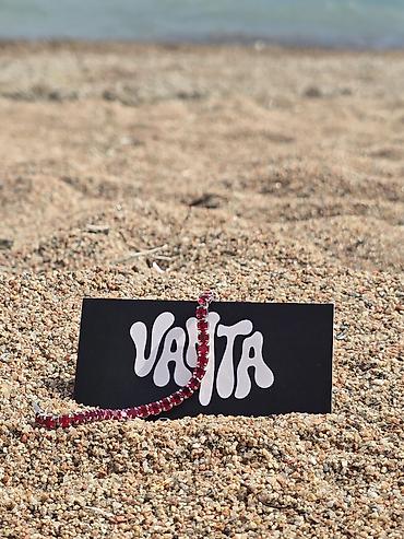 Браслет VANTA — стильная бижутерия с сияющими камнями. Универсальный