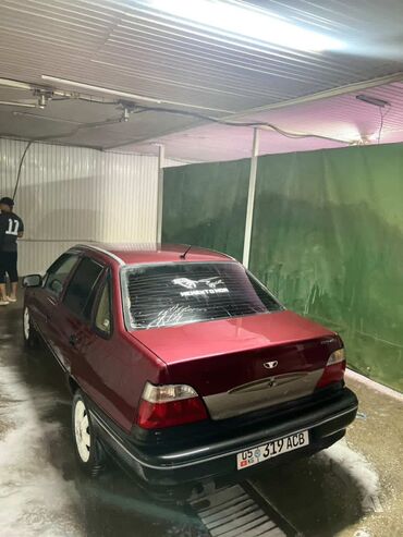 Daewoo Nexia: 2007 г., 1.6 л, Механика, Бензин, Седан