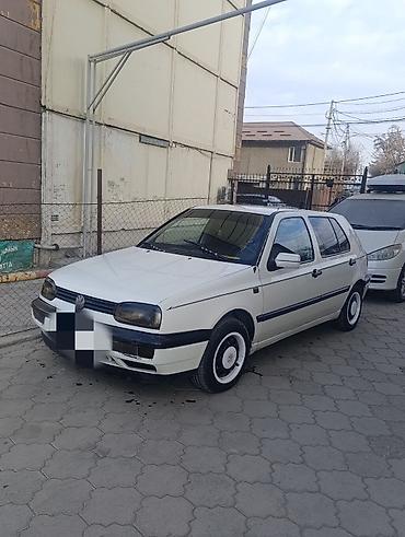 Volkswagen: Volkswagen Golf: 1993 г., 1.8 л, Механика, Бензин, Хэтчбэк — 9