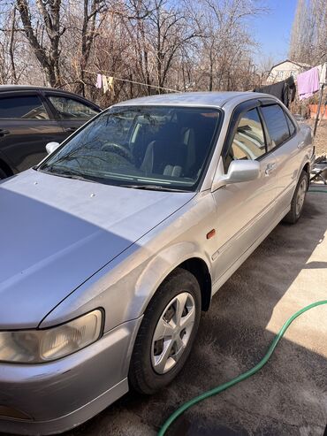 Honda: Honda Accord: 2000 г., 2 л, Автомат, Бензин, Седан