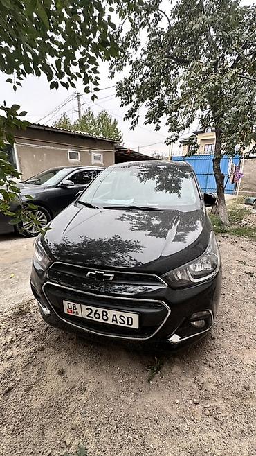 Chevrolet Spark: 2017 г., 1 л, Бензин