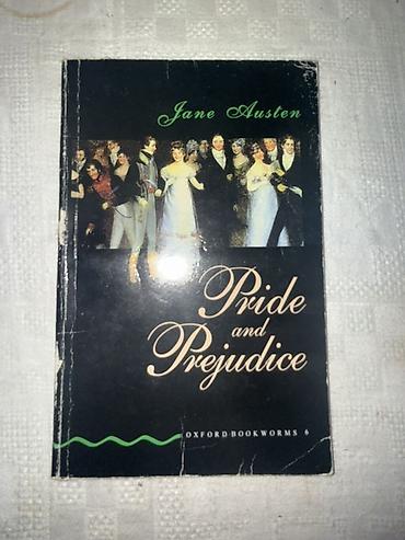 Bədii ədəbiyyat: Kitabların istənilən 1 ədədi 1 azn. Tək-tək satılmır. Minimum 5 kitab — 4