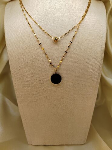 Accessories: Pendant necklace, Material: Stainless steel, Gold