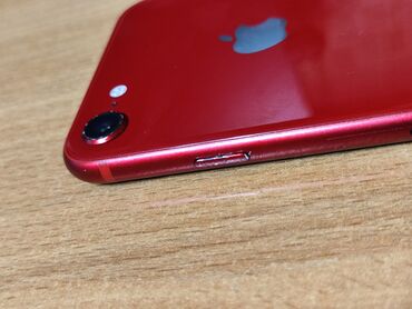 айфон 2ж: IPhone 8, Б/у, 64 ГБ, Красный, 99 %