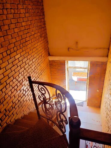 Продажа квартир: 4 комнаты, 84 м², Индивидуалка, 2 этаж, Евроремонт at lalafo.kg — 16 Продажа квартир: 4 комнаты, 84 м², Индивидуалка, 2 этаж, Евроремонт — 16