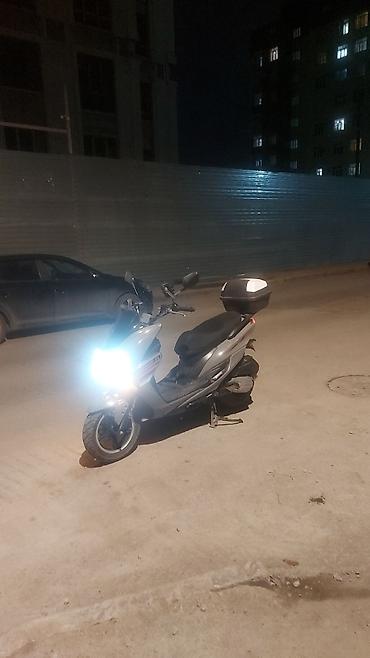 Скутеры: Макси-скутер 180 куб. см, Бензин, Б/у — 8