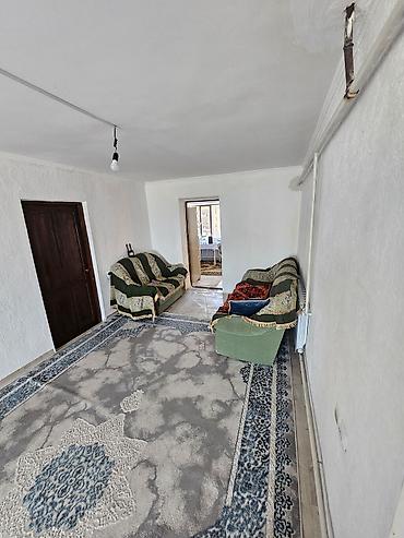Продажа коттеджей и домов: 4 комнаты, 180 м², 4 соток, Балыкчи, Собственник — 14