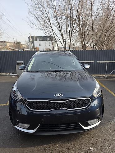 Kia: Kia Niro: 2018 г., 1.6 л, Вариатор, Гибрид, Кроссовер — 1