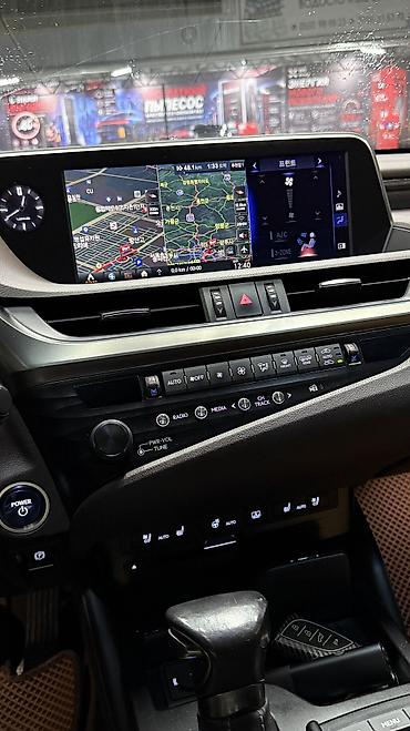 машина дешёвый: Lexus ES: 2020 г., 2.5 л, Автомат, Гибрид, Седан — 8