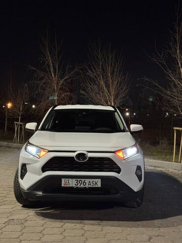 Toyota: Toyota RAV4: 2020 г., 2.5 л, Типтроник, Бензин, Кроссовер