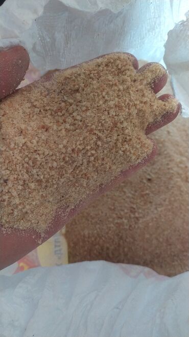 сахар грязный: Продаю сухари дроблёный белый хлеб 🍞 🍞 🍞 🍞 есть в любом количестве