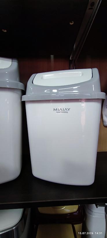 Хозтовары: Пластиковые мусорные ведра MIAIAY Home Furnishing. 8Л 450. 12л-500 - — 3