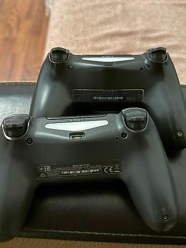pse 4: Sony PlayStation 4 Pro oyun konsolu. Lazımi qulluq görünüb termopasta — 4