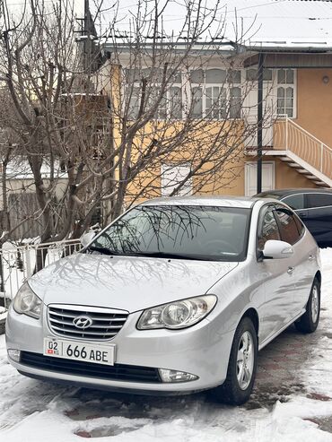 куплю hyundai starex: Hyundai Elantra: 2011 г., 1.6 л, Автомат, Газ, Седан