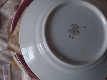 Çay dəstləri və servizlər: Çay dəsti, rəng - Qızılı, Farfor — 8