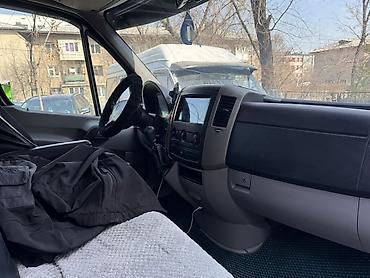 mercedesbenz sprinter 2000: Легкий грузовик, Mercedes-Benz, Стандарт, 2 т, Б/у — 9