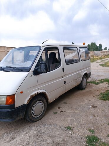 форд транзит: Ford Transit: 1997 г., 2.5 л, Механика, Дизель, Минивэн