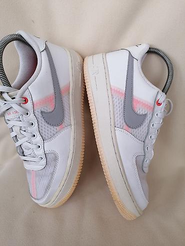 Patike: NIKE AIR FORCE original patike br 39- SNIZENO. Stanje odlicno, prava — 11