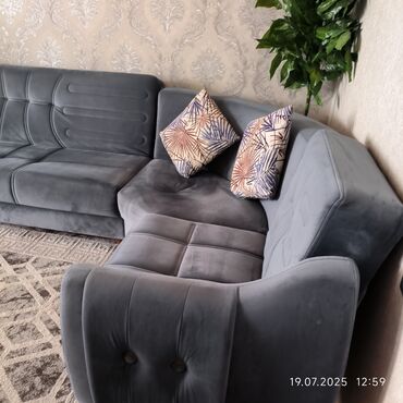 Divanlar: Künc divan, İşlənmiş, Açılan, Bazalı, Vеlur parça, Çatdırılma yoxdur — 5