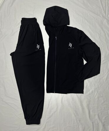 ички кийим: Спортивный костюм M (EU 38), L (EU 40), XL (EU 42), цвет - Черный