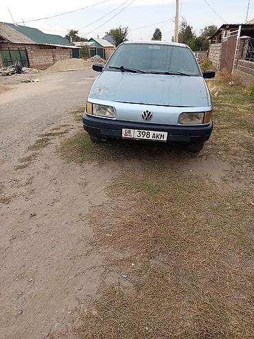 Volkswagen: Volkswagen Passat: 1988 г., 1.8 л, Механика, Газ, Седан — 5