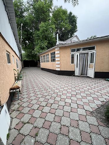 Продажа коттеджей и домов: 🏡 Большой кирпичный дом с хозяйством и садом в г. Кара-Балта продается — 4