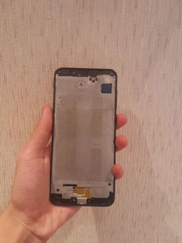 телефон флай 116: Samsung A30, 32 GB, rəng - Qara, Qırıq, Sensor, Barmaq izi