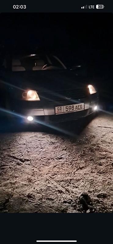супра машина: Volkswagen Passat: 2003 г., 2 л, Механика, Бензин, Седан — 4