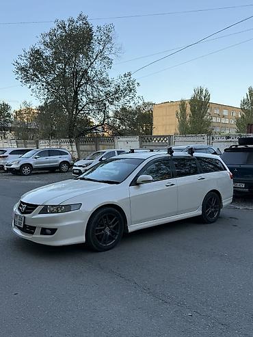 легаси б4 универсал: Honda Accord: 2003 г., Автомат, Бензин, Универсал — 1
